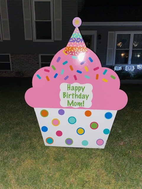 Surprise Front Yard Birthday Sign – Chillicothe, IL